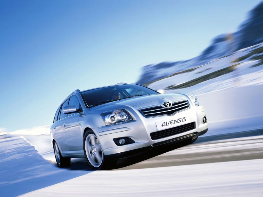 Toyota Avensis Wagon 2006 года  (фото 17 из 71)
